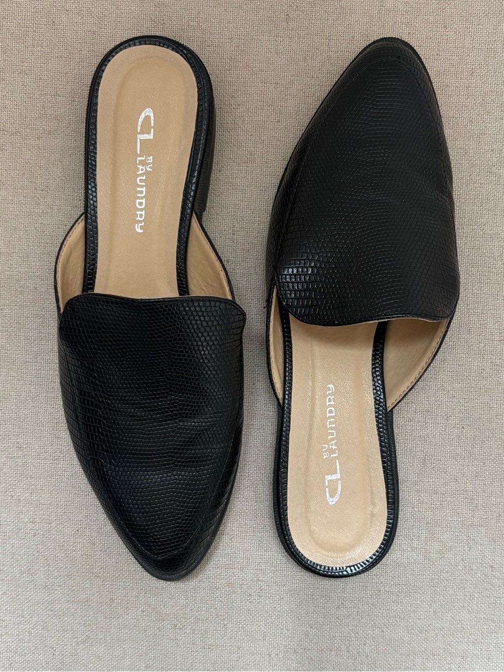 Women’s Cl Laundry Black Slip-On Dress Shoes
